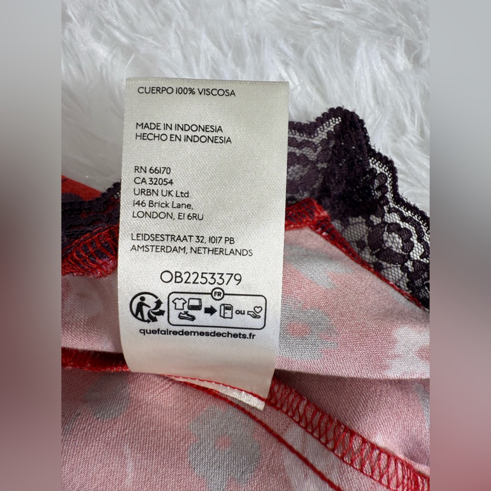 Anthropologie x Maeve Red slip satin skirt w front slip M NWT - Picture 10 of 10